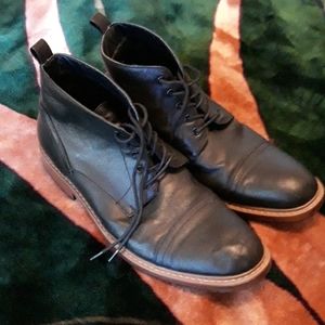 Mens boot shoes